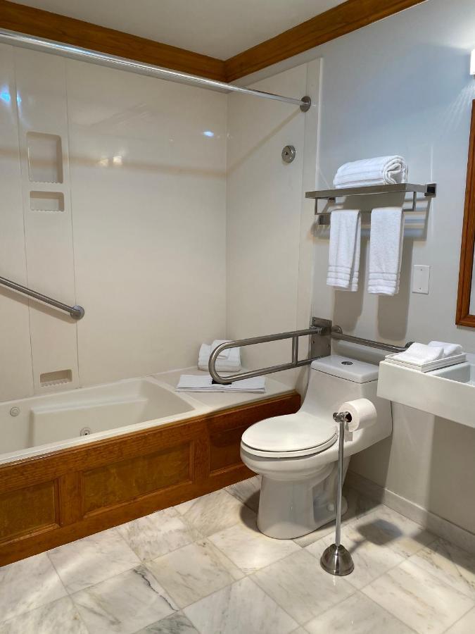 Inn On Summerhill 서머랜드 외부 사진